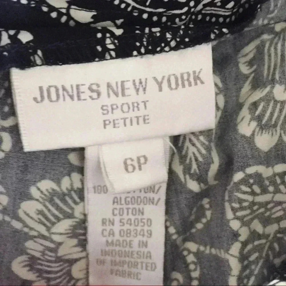 Jones New York Black and White Capri Pant - Picture 6 of 6